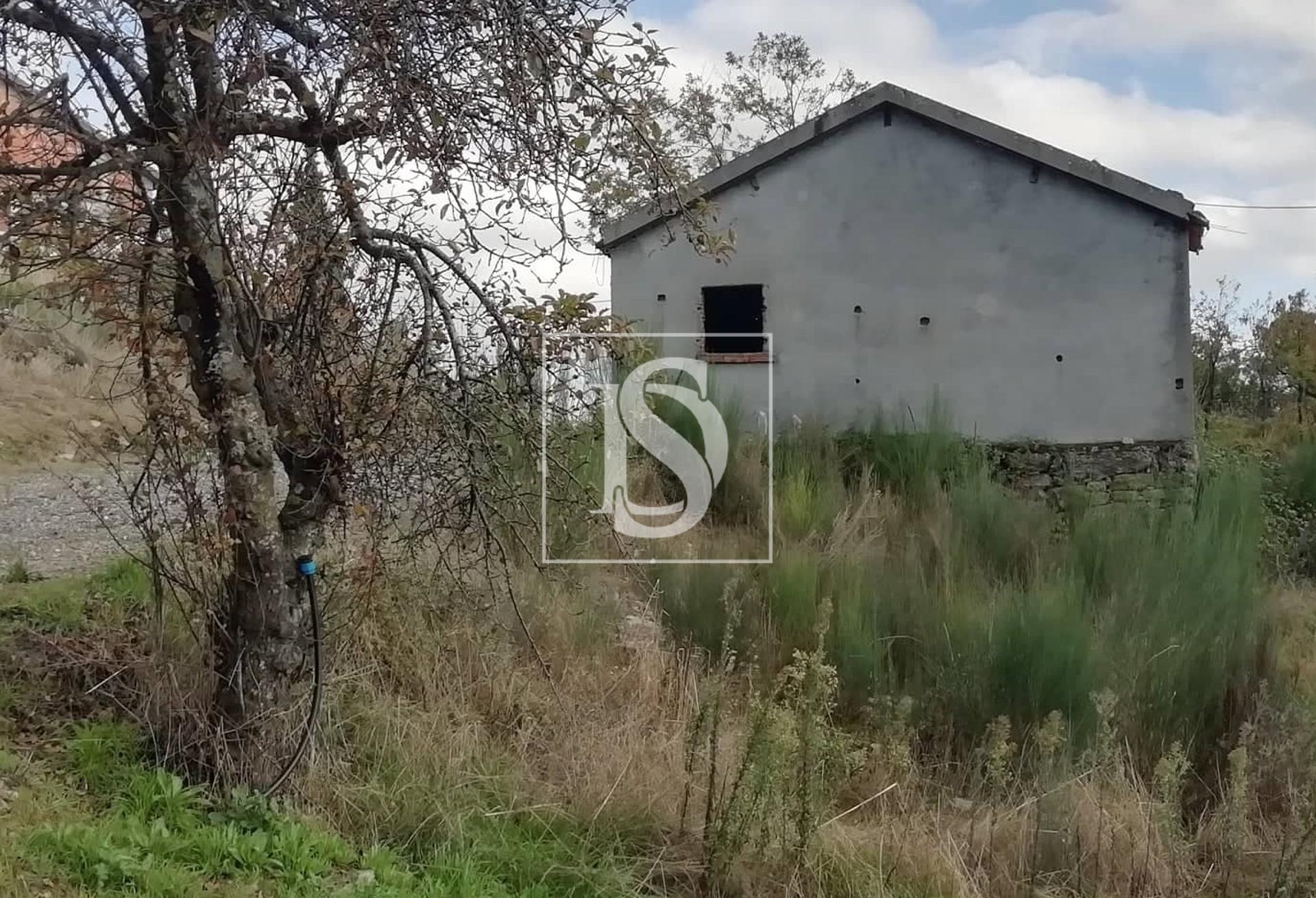 Moradia para Restaurar T2